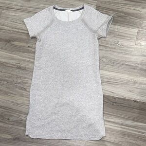 Athleta Gray Short Sleeve Dress